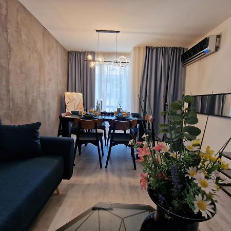Marsselis Luxe Port Apartment Varna Eksteriør billede
