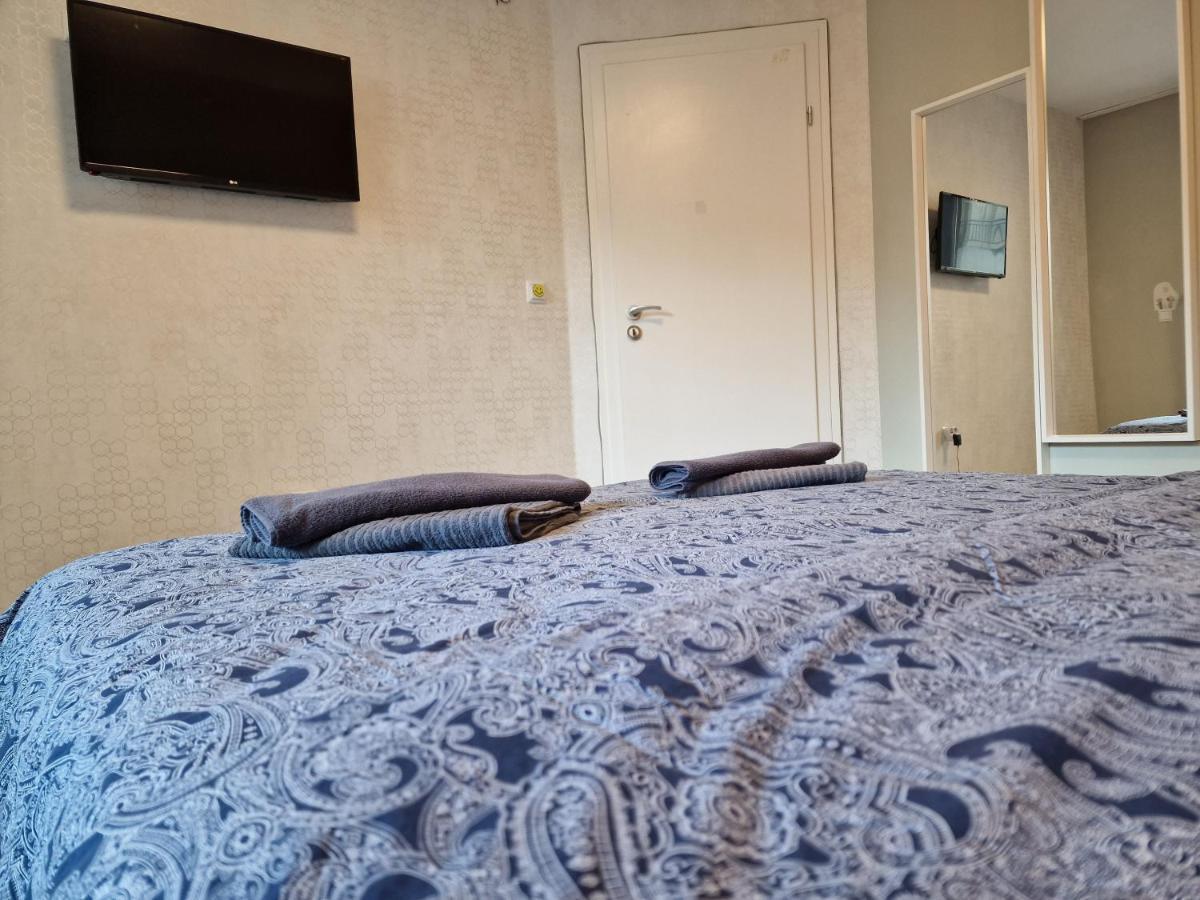 Marsselis Luxe Port Apartment Varna Eksteriør billede